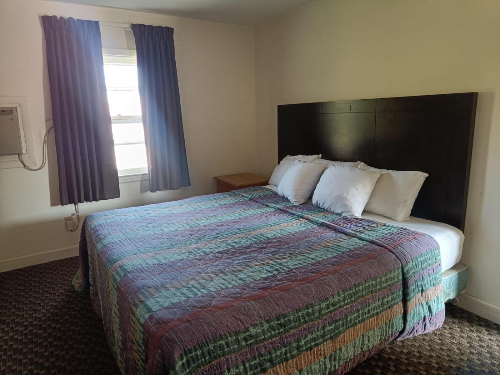 Town & Country Inn Seekonk Exterior photo